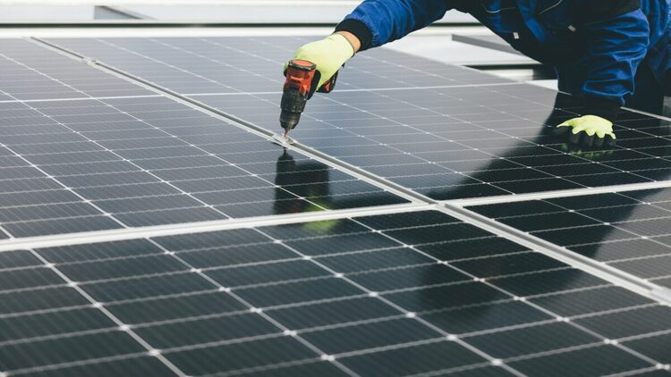 European Parliament approves legal requirement to install solar on buildings